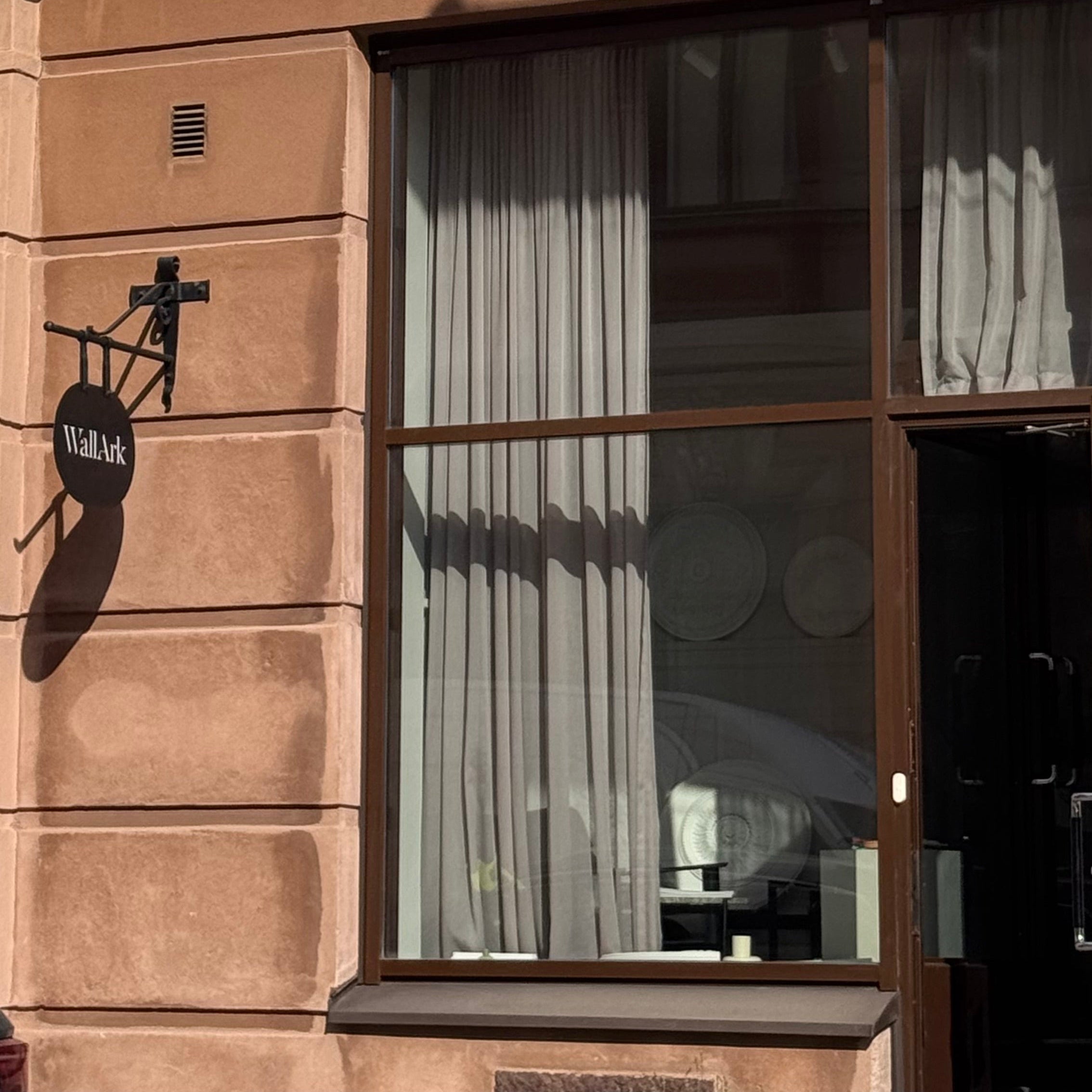 Varaa aika WallArkin Showroomille | WallArk.