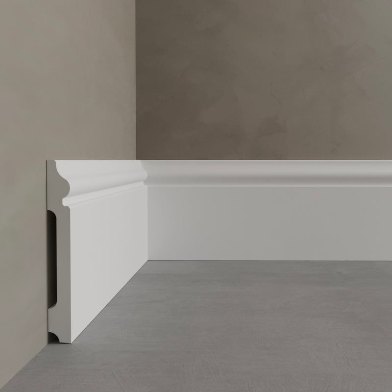 Floor 6 | Korkea jalkalista